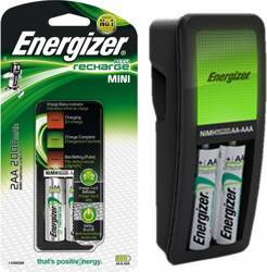 ENERGIZER Ładowarka Mini + 2 sztuki akumulatory Power Plus AA 2000mAh 
E300701300